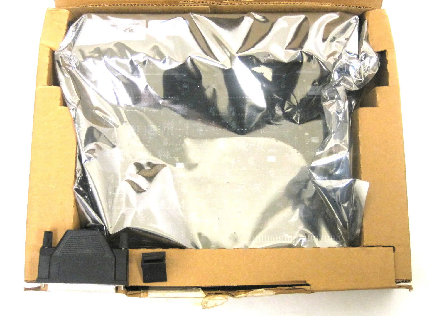 NEW GE FANUC IC697BEM711L BUS EXPANSION MODULE