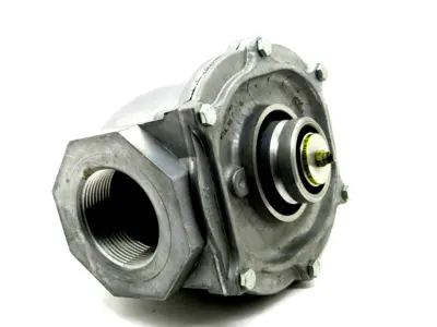 NEW HONEYWELL V5055B-1077 VALVE BODY V5055B1077