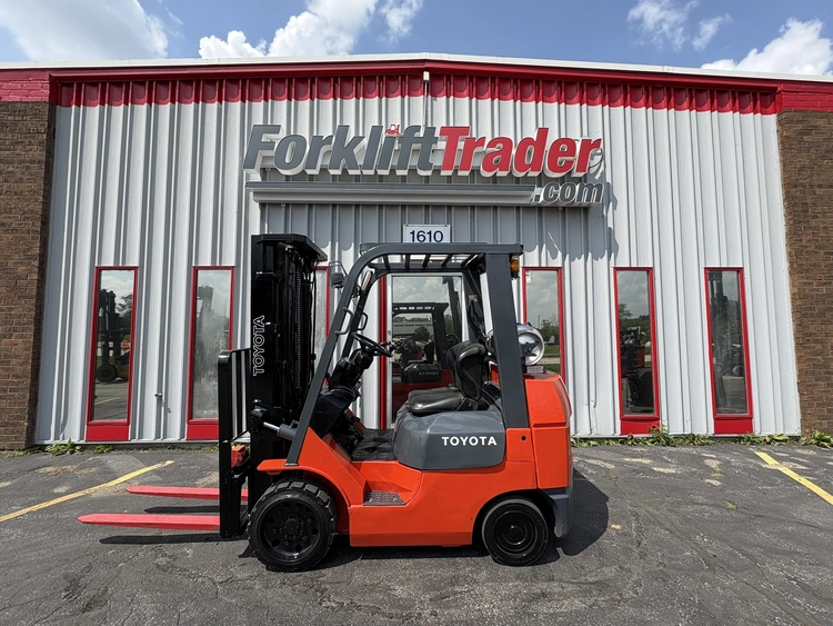 Used 2006 TOYOTA 7FGCU25 Misc Forklifts Wisconsin US | Forklifttrader.com #806815