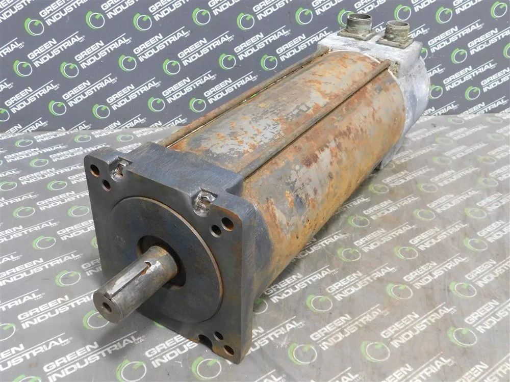 Allen Bradley 1326AB-B3E-11 AC Servo Motor 3.8 kW 3000RPM Chipped Connector Used