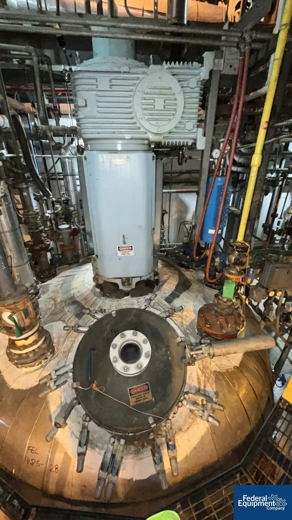 USED 3V Tech 5,000 Gal 3V Tech Glass Lined Reactor, 90/125#