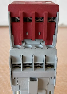 NEW ALLEN BRADLEY, AB,  ROCKWELL AUTOMATION 100S-C12DJ14BC Ser A