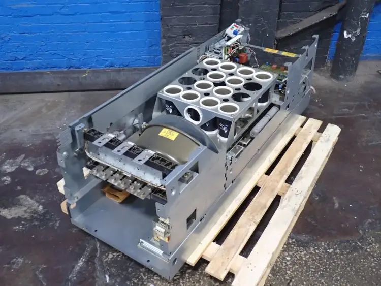 Used SIEMENS 6SE70321EG20Z Variable Speed Drives Ohio US | HGR 24 #727850