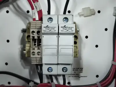 Used EATON SVX015A1-5A4N1 Switchgears British Columbia CA | Lenmark #240403