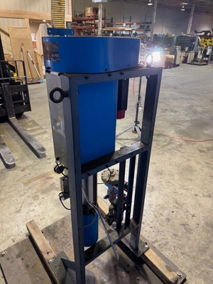 SEALANT EQUIPMENT & ENGINEERING Dispensing Pump Sealant Pump | K.B. Industries LLC (8)