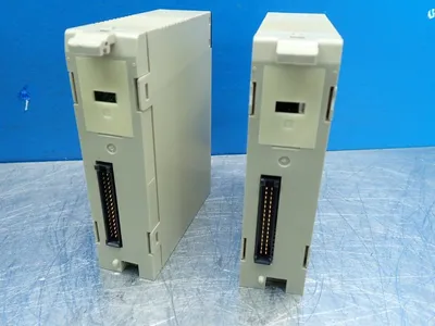 USED OMRON C200HOD212