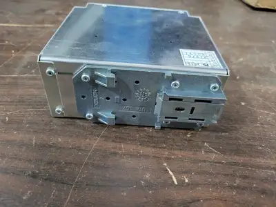 NEW PHOENIX AUTOMATION QUINT-PS-100-240AC / 24DC / 2.5