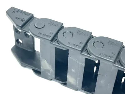 09.30.028 | Igus  Energy Chain 24 LINKS w/ 080.30.1P 080.30.2P - Used
