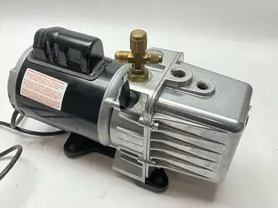 USED JB INDUSTRIES PLATINUM REFRIG EVACUATION VACUUM PUMP 3 CFM