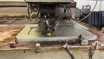 USED 2004 FLOW Waterjet Cutters