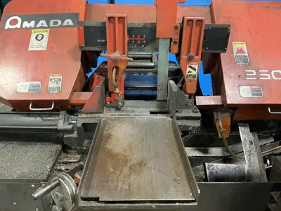 Used 2001 _UNKNOWN_ _UNKNOWN_ Horizontal Dual Column Band Saws Ohio US | HGR 24 #1370545