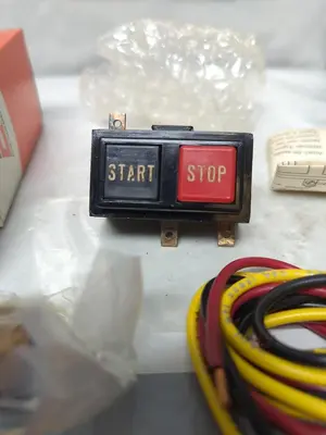 New | in-Stock ALLIS-CHALMERS ALLIS START-STOP Industrial Controls Ohio US | Surplus Asset Holdings #1246554