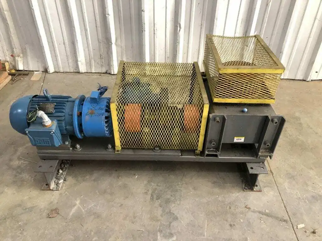Boston Gear 752-20E-G Gear Drive / Speed Reducer w/ Magnetic Brakes 20:1 5HP 3PH