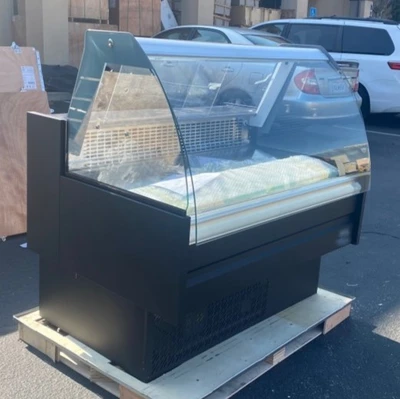 171-0315 48" Self Contained Full Service Deli Meat Case