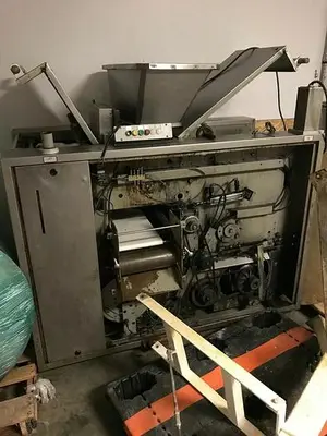 USED 2000 BENIER B9363