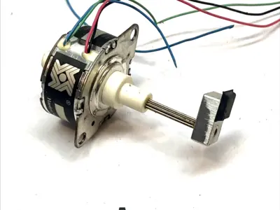 USED HAYDON STEPPER MOTOR LINEAR ACTUATOR CAN-STACK