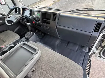 Used 2024 ISUZU NPR HD Box trucks Florida US | Truck and Van Outlet #1509183