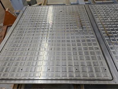 2006 DMS 5MT55 Used 5 Axis CNC Routers | PlastiMach Corp (9)