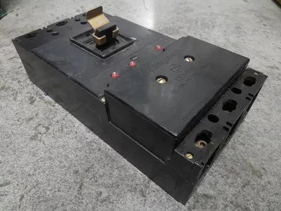 Westinghouse LAP3400PF Tri-Pac Circuit Breaker 400A Frame 300A Trip Used