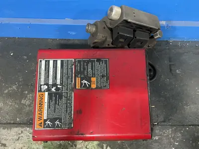 Used LINCOLN ELECTRIC POWER FEED 10M Wire Feeders Ohio US | HGR 24 #1343622