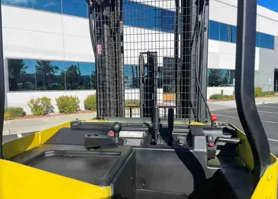 USED 1989 HYSTER N40ER