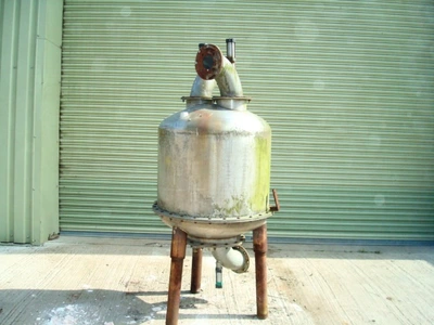 250 L S/S Oyster Pressure Filter
