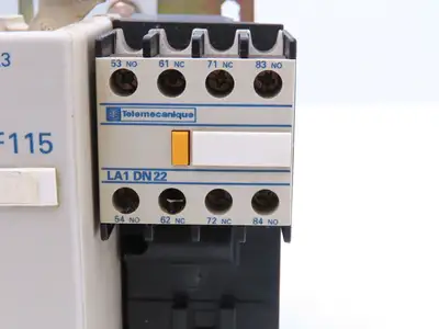 Telemecanique LC2F115 Motor Starter Reversing Contactor 80kW 1000V 110V Coil
