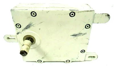 USED PRECISION MACHINE PRODUCTS GEAR REDUCER RATIO 1:6.5