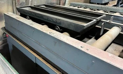 2012 HEM VT140HM-60 Vertical Band Saws | Mohawk Machinery (10)