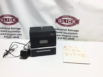 Pyramid 3700 Time Recording Equipment Heavy-Duty Time Clock 18VAC 60Hz 19W