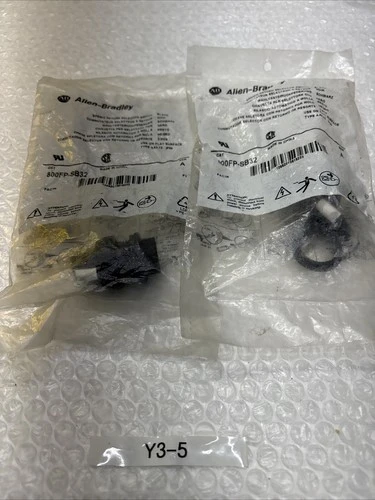 NEW Allen Bradley 800FP-SB32