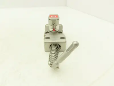 Allen Bradley 440T-MSALE10BB Guardmaster Trapped Key Interlock Switch With Key