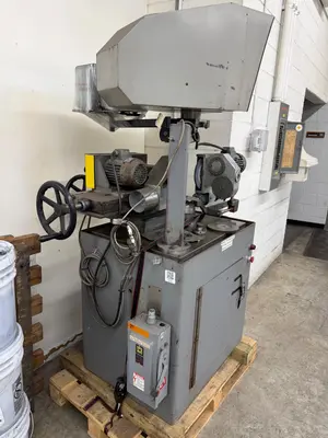 Used GENERAL INDUSTRIAL DIAMOND CO 252 Wheel Dressing Machines Illinois US | Aucto #1512027