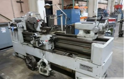 DAEWOO-IKEGAI A20 Engine Lathes (Gap Bed, Hollow-Spindle, Tracer) | Mohawk Machinery (4)
