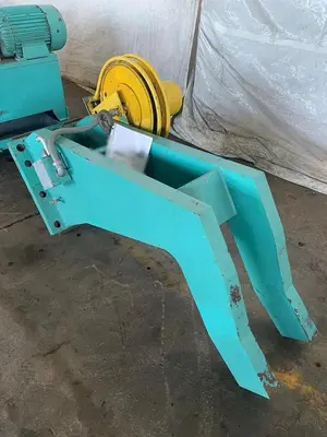 84" x 80,000 Lbs. Yoder Recoiler