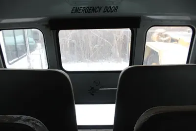 1996 INTERNATIONAL 3800 T444E BUS | Levy Recovery Group (22)