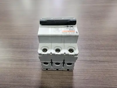 USED MERLIN GERIN C60N