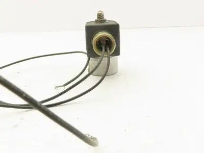 Honeywell Skinner 71315SN2GN00 Solenoid Valve 3 Way 1/4" NPT NC 120V 200PSI