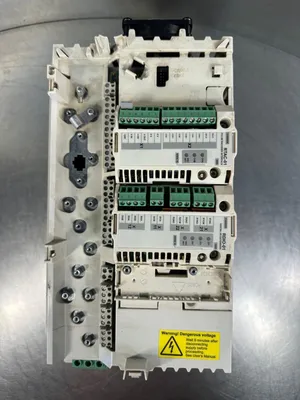 Abb ACS800-U1-0009-5+p901 - ACS800U100095P901 (1D-30)