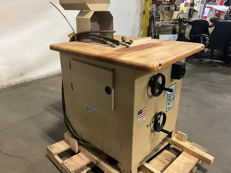 Used _UNKNOWN_ _UNKNOWN_ Spindle Sanders Ohio US | AW Machinery, LLC. #789295