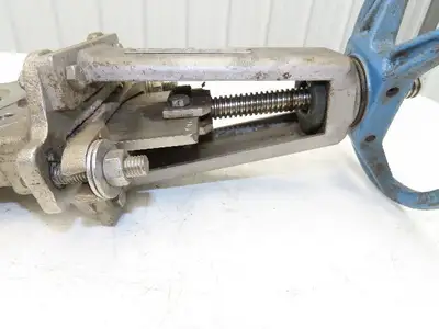 DeZurik KBD 4" Stainless Lug Knife Gate Valve Rising Stem 304SS *Bad Seal*