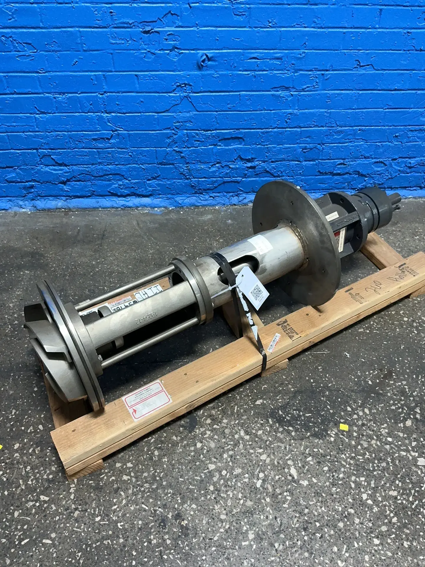 USED GUSHER PUMPS TCL4X613SEL12CB