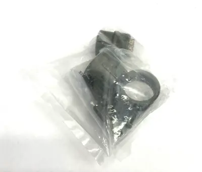NEW AMPHENOL CIRCULAR SOLDER CUP CONNECTOR PLUG 19-POSITION FEMALE