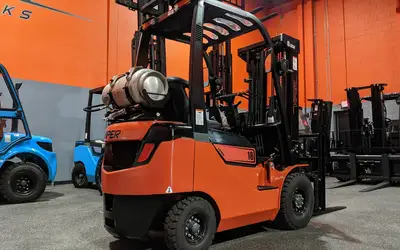 New | in-Stock 2026 Viper FY18 Internal Combustion Forklifts: Pneumatic Tire New York US | United Lift #1446904