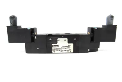 NEW PARKER B350BB553C SOLENOID VALVE 1/8"