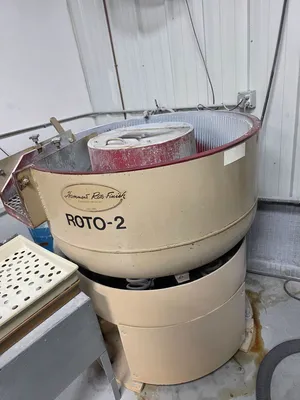 ROTO - FINISH ER-1011 VIBRATORS, VIBRATORY FINISHERS | Machinery Resources International (1)