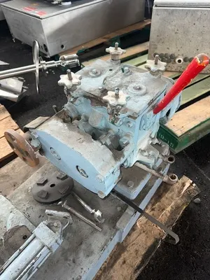 BAKER PERKINS 1 Gallon Sigma & Z-Blade Mixers | Perry Equipment (4)