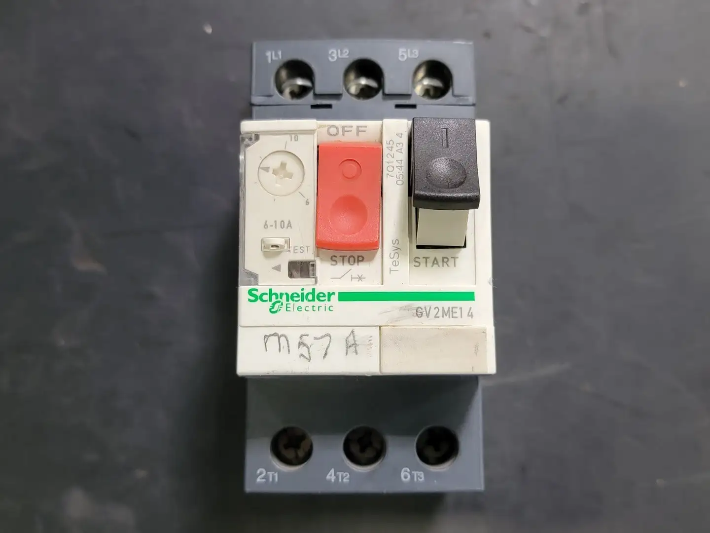 Used SCHNEIDER ELECTRIC GV2ME14 Switchgears British Columbia CA | Lenmark #241960
