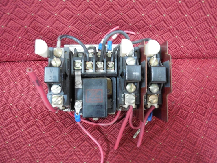Used Allen-Bradley Does Not Apply PLC Contactors Kentucky US | Edwards Industrial Repair #974259