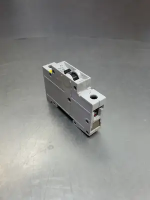 USED Siemens 5SX21 B10 Single-Pole Breaker, 230/400V, Lot of 2